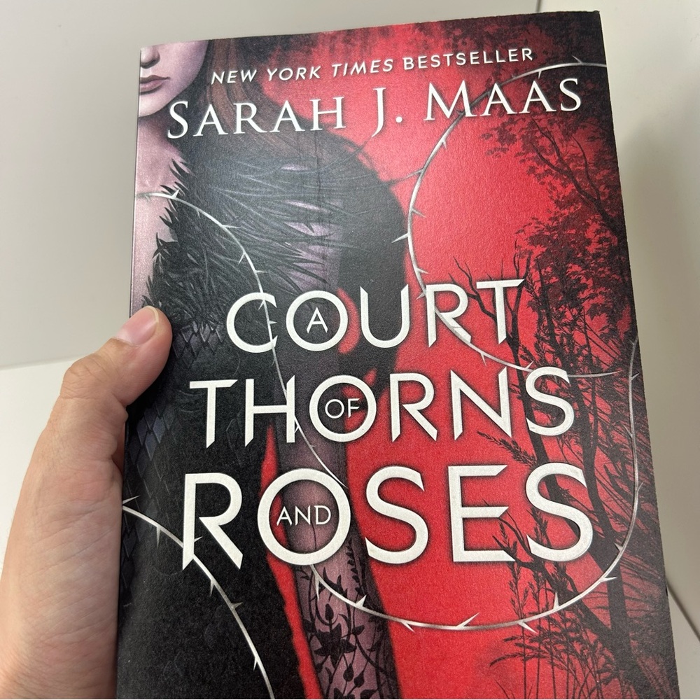 A Court of Thorns and Roses Paperback by Sarah J. Maas ACOTAR - Picture 6 of 12